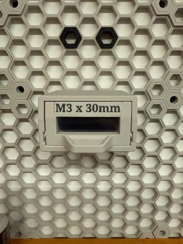 HSW sliding box with window   