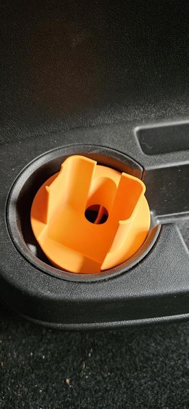 Anytone AT-D878UV holder with hole for battery eliminator