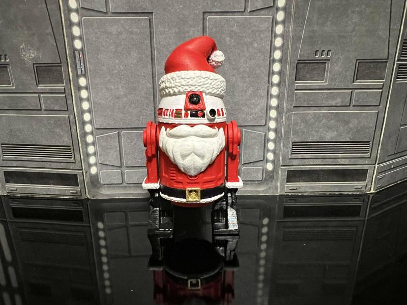 STAR WARS ADVENT CALENDAR 2023 DAY #25 R2-SANTA ACTION FIGURE, 3.75", 1/18 KENNER, HASBRO