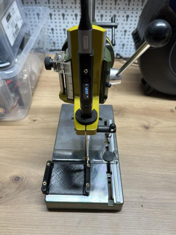 Proxxon MB200 Pinecil heat set insert press adapter