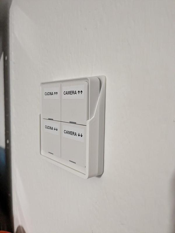 Tuya\Moes 4-button switch wall mount