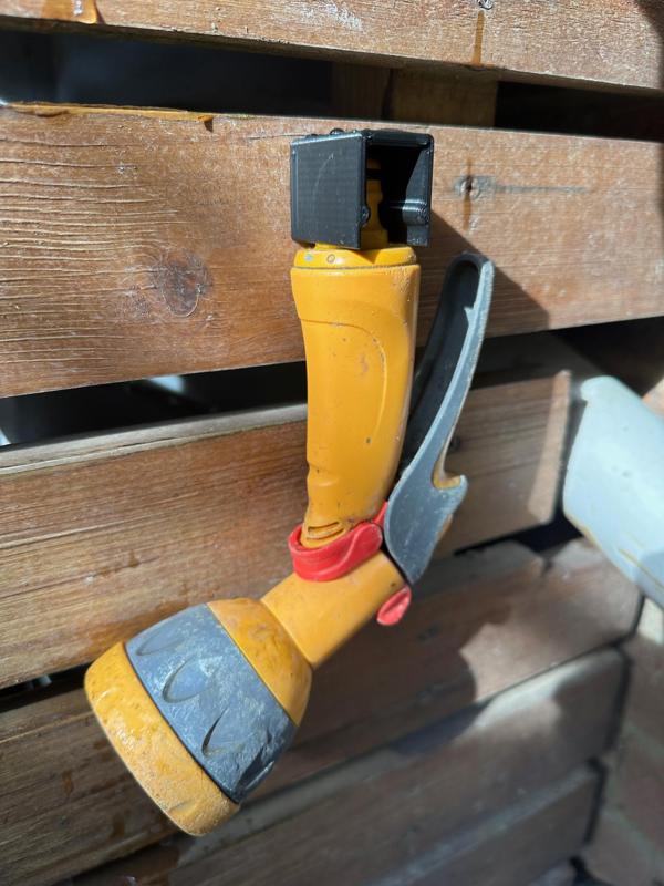 HozeLock Gun Wall-Mount