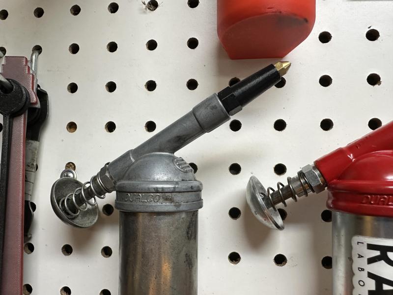 Dualco grease gun adapter for printer nozzle - 1/8" NPT to 6mm adapter