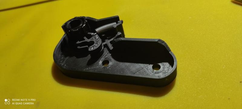 Hood handle bracket for Fiat Bravo 2, Stilo, Lancia Delta 3.