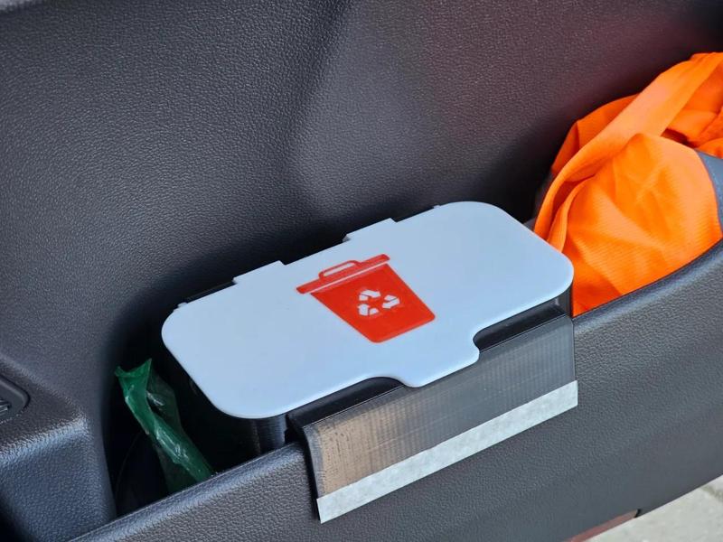 Trash can (bin) to car door   