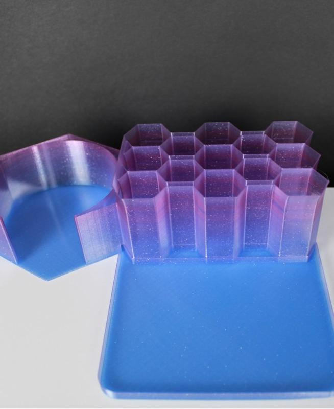 Honeycomb Desk Companion (vase)