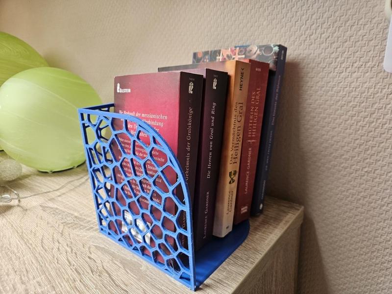 Voronoi Book stand