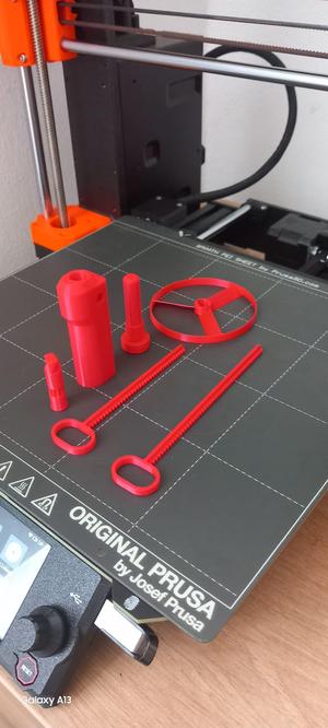 flying propeller/strong (no supports)