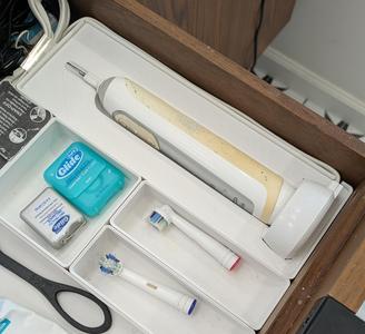 2x6 Oral-B 7500 Electric Toothbrush and Charger