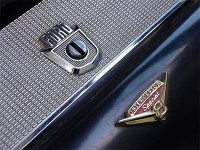 1958 Ford Fairlane V8 Interceptor Special emblem