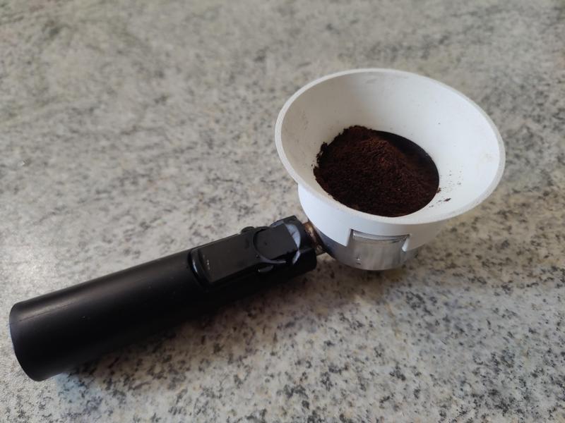 Coffee funnel