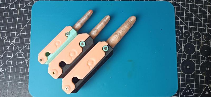 Girl's Knife