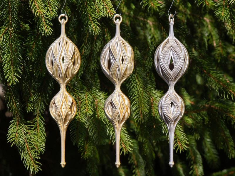 Diamond Swoop Christmas Finial 2024