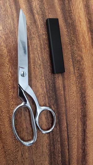 Gingher 8 inch scissors sheath