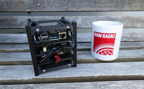 QubeDX S - The QubeDX's little brother