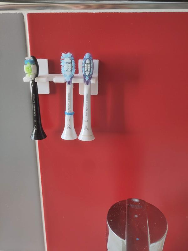 Sonicare toothbrush wall mount for 2/3/4/5 brushes [onshape, parametric]