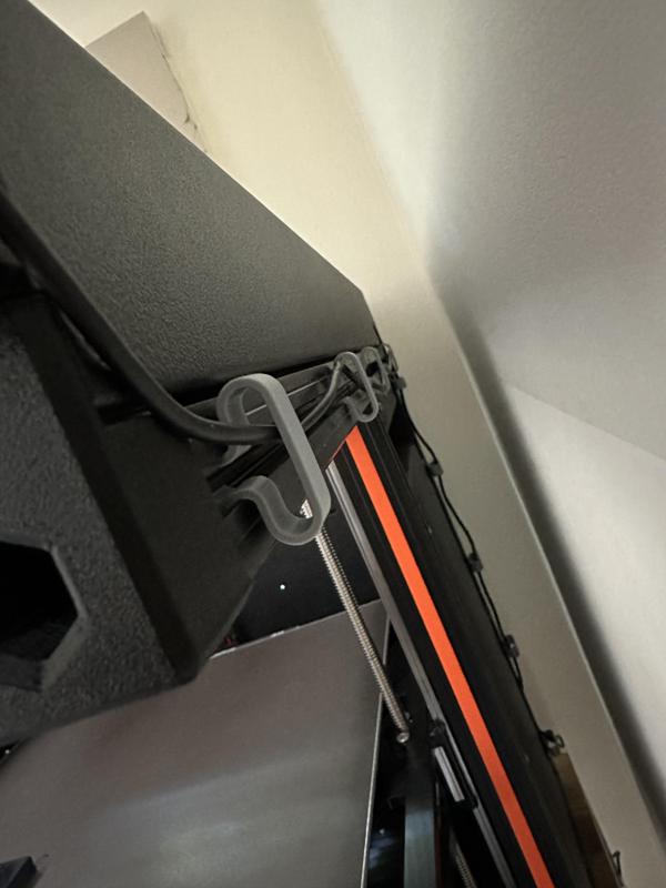 15 series 8020 Cable Management Clip