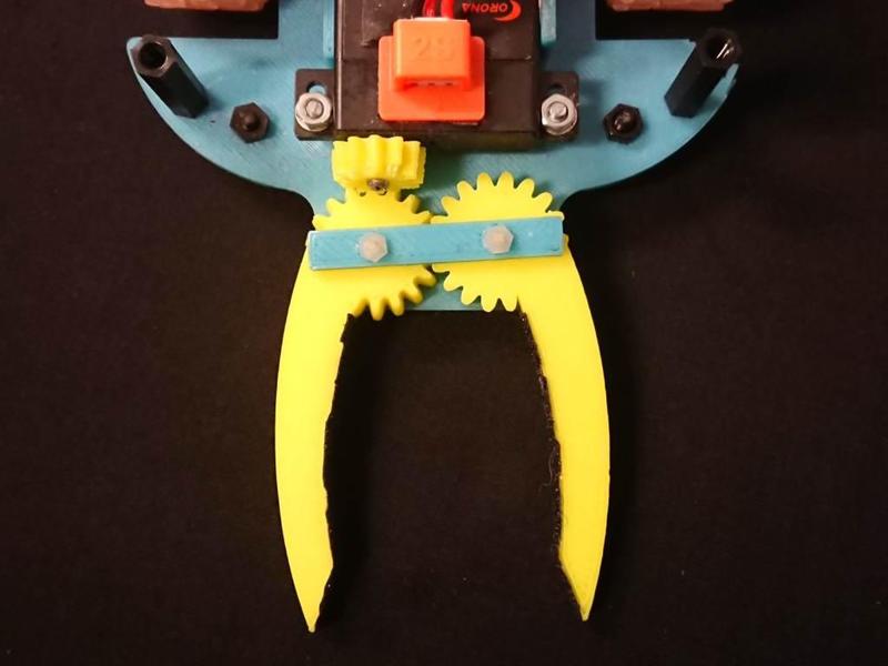 Grippers for robot with 90 degree gears