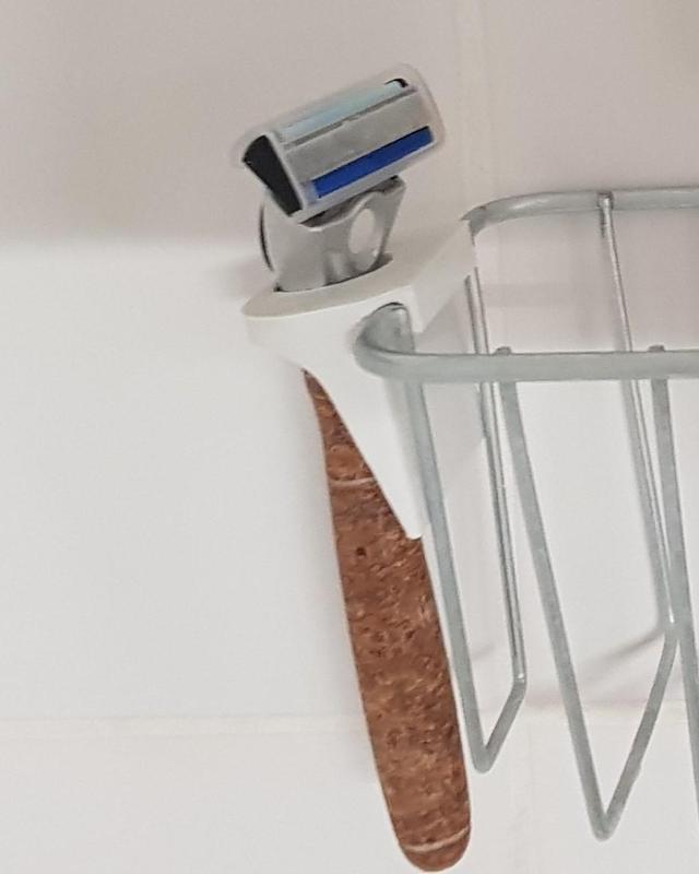 Ikea IMMELN razor holder