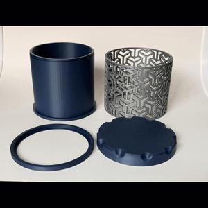 Container with interchangeable sleeves and optional lid in 3 sizes!