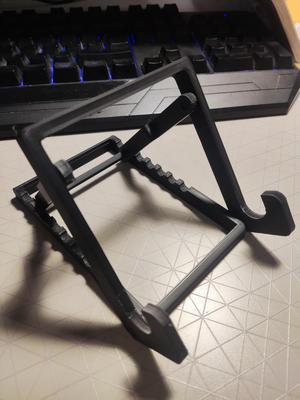 Adjustable tablet stand (~10")