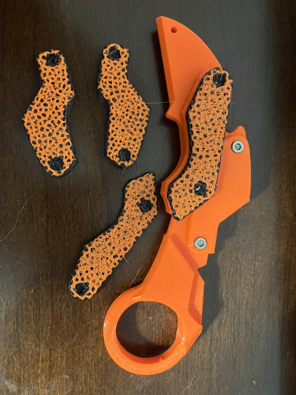 Folding Karambit Voronoified