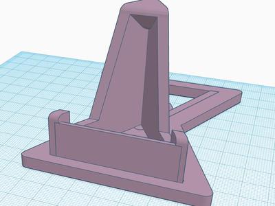 Plate stand by Burak
