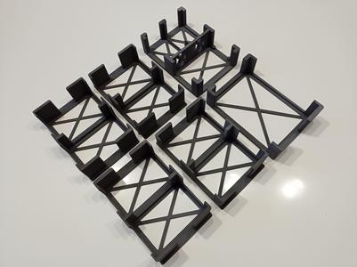 Reduced weight base insert for Distilled