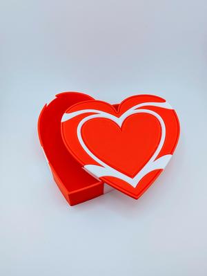 Dual Color Heart Box (Curved Dovetail Lid)