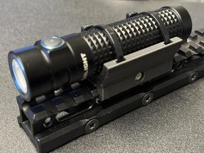 Olight Baton Picatinny Mount