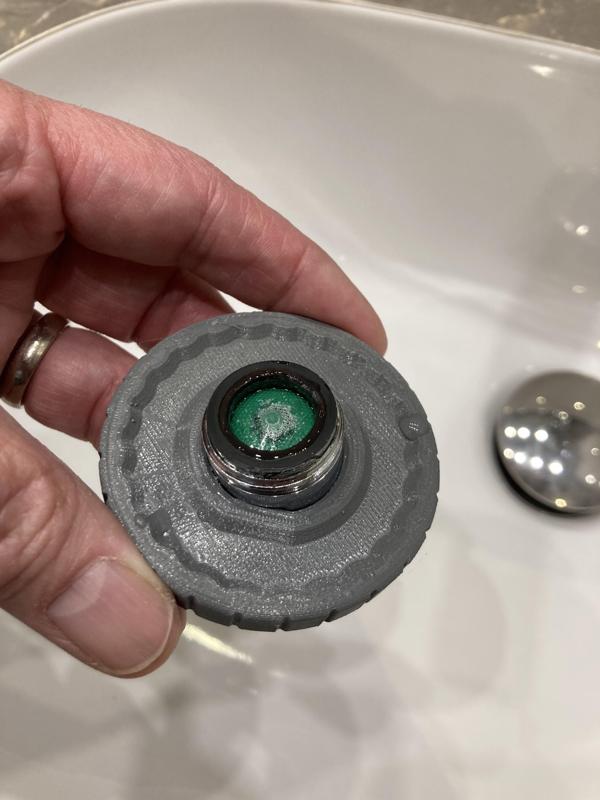 Handgriff zum Perlator wechseln