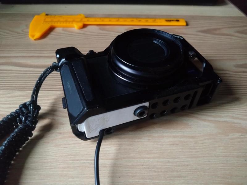 Sony ZV-1 SmallRig Cage Plug