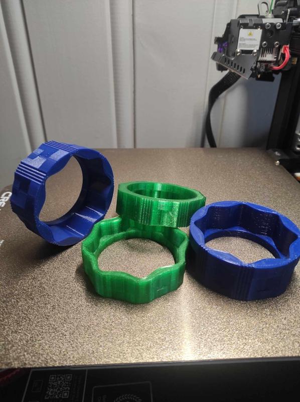 Adjustable Spool Holder tool