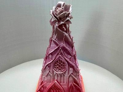 Gothic rose pyramid