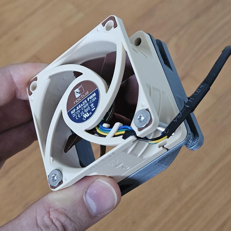 SR550 Server 60x25mm Fan Adapter for Silent Cooling