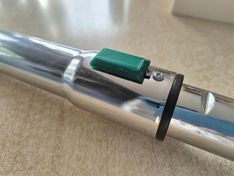 Schieber für ein Staubsaugerteleskoprohr