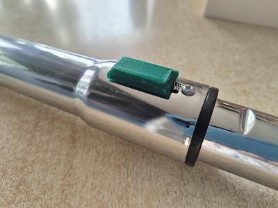 Schieber für ein Staubsaugerteleskoprohr