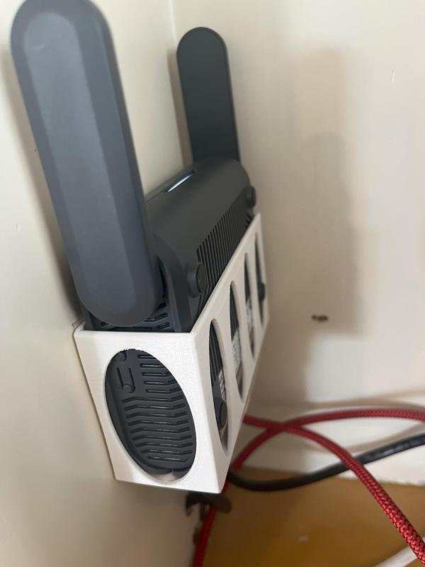 GL.Inet Slate AX AXT1800 Wall Mount