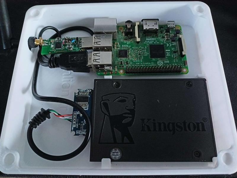 Home Assistant hub with a Raspberry Pi 3B+,  2.5-inch hard disk and CC2531