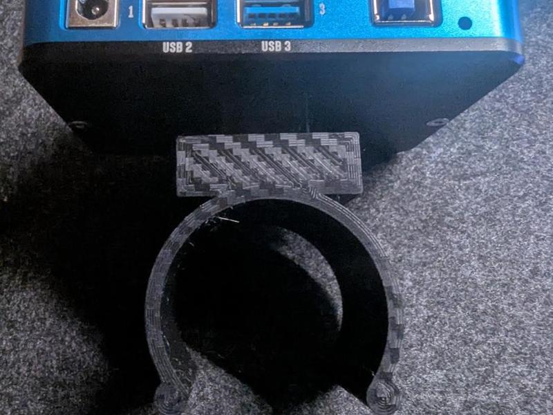 Pocket Powerbox Advance Gen2 HEQ5 pro leg mount