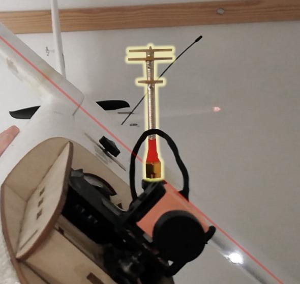 FPV antenna roll stabilizator