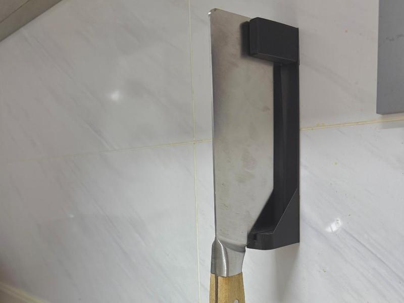 Magnetic Knife Holder