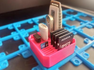 FreeGrid SD card, microSD card & USB-A module