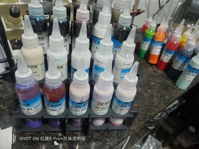 Interlocking Expandable Paint Racks