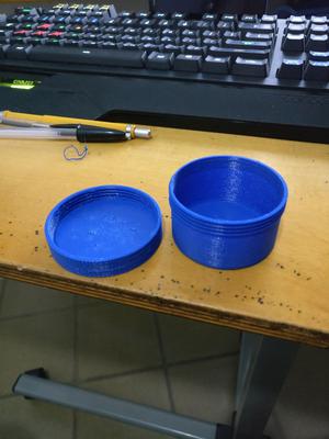 Multipurpose small containner