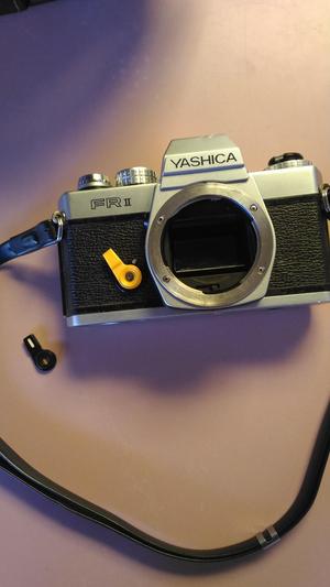 YASHICA FR II Self-Timer