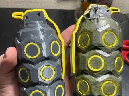 Helldivers  G-7 Pineapple Grenade Prop