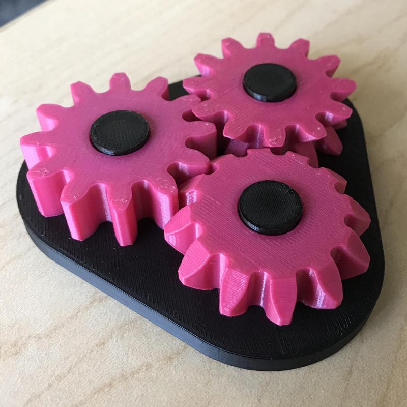 3 Gears Desk Toy