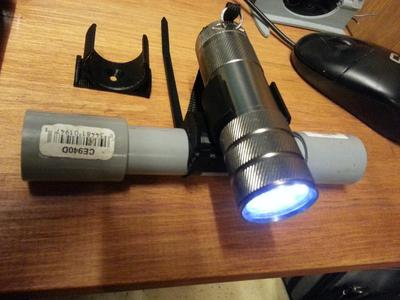 FLASHLIGHT BIKE CLIP