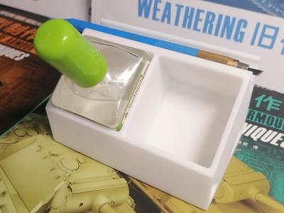 Model Glue Stand